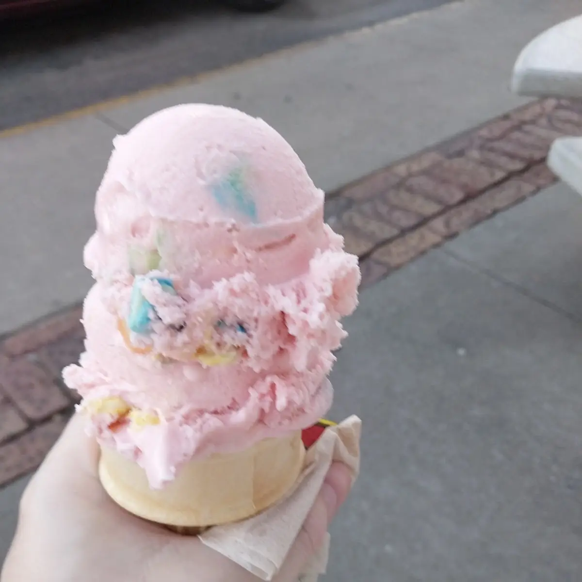Bubble Gum Ice Cream