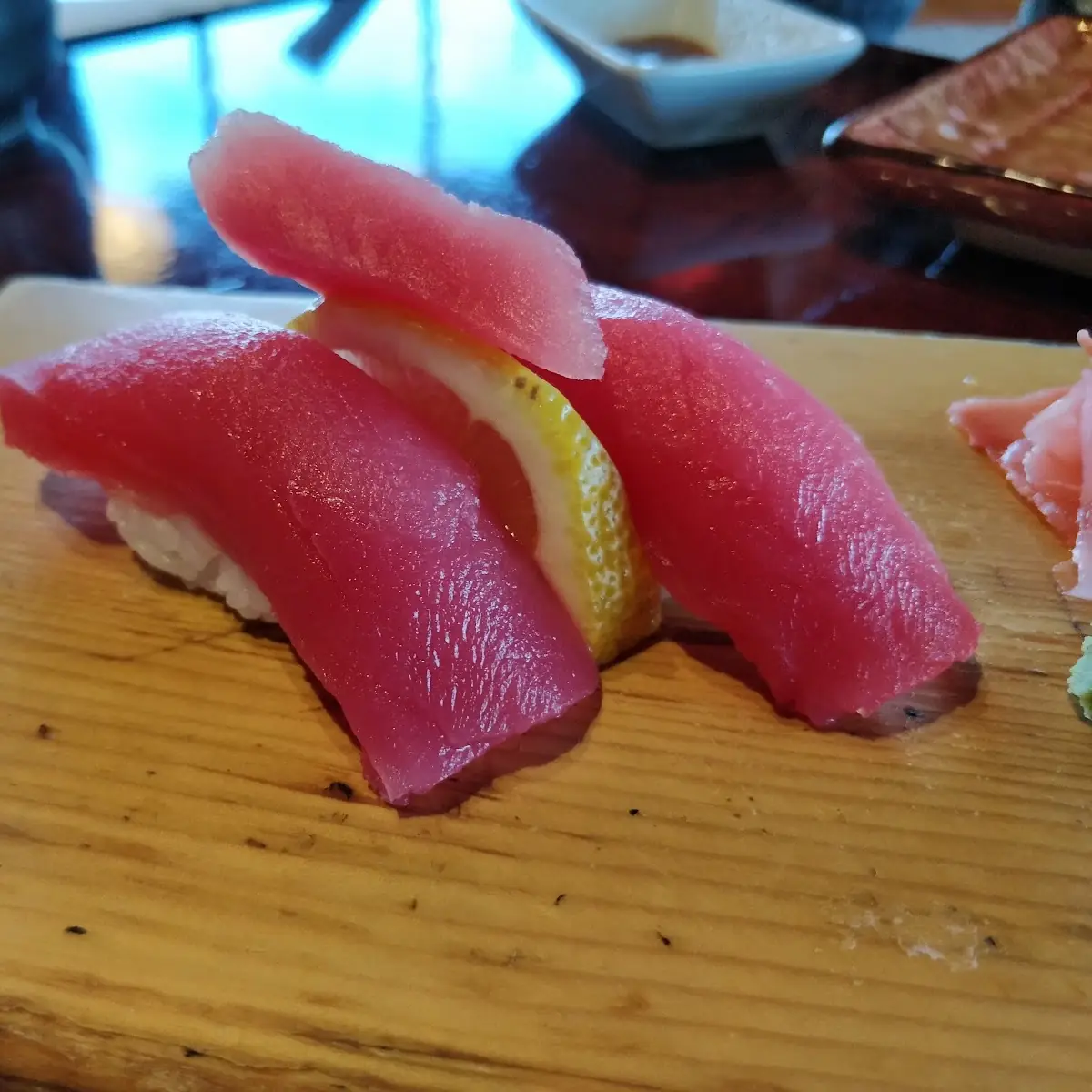 Maguro Nigiri