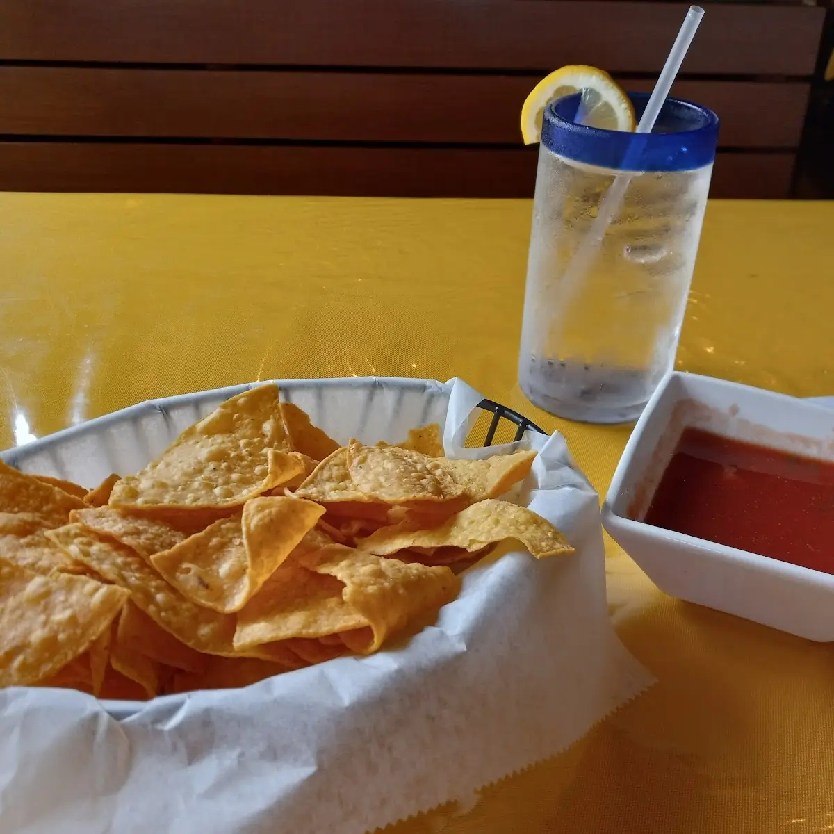 Side of Chips & Salsa