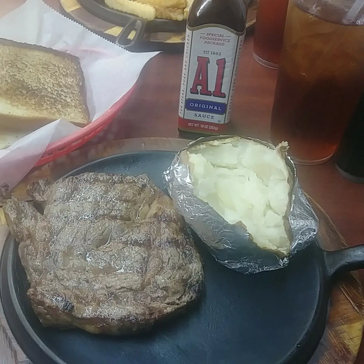10 Oz Ribeye