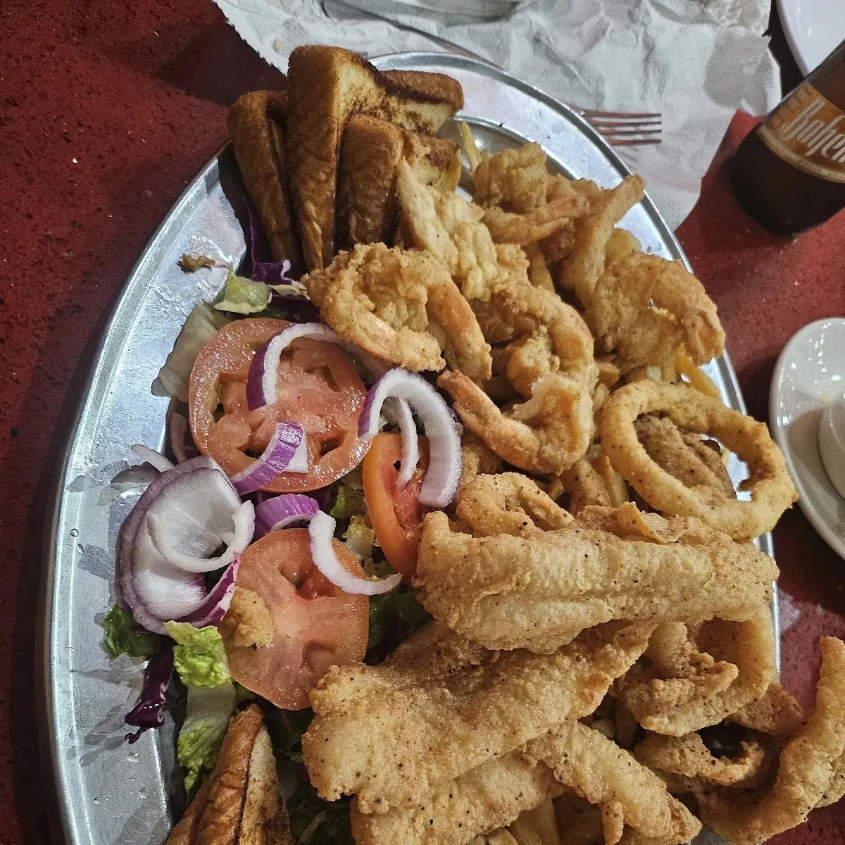 19 Seafood Combination Plate for 1