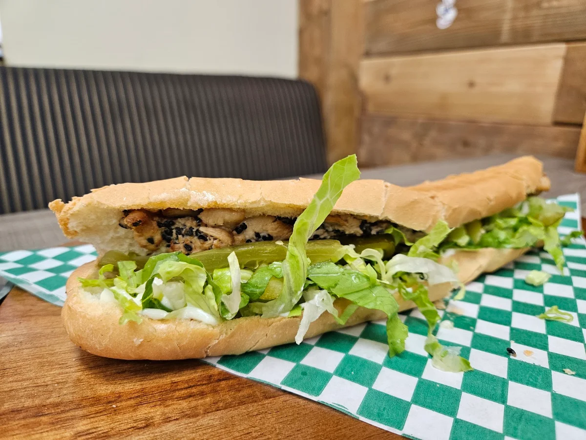 Francisco Sub