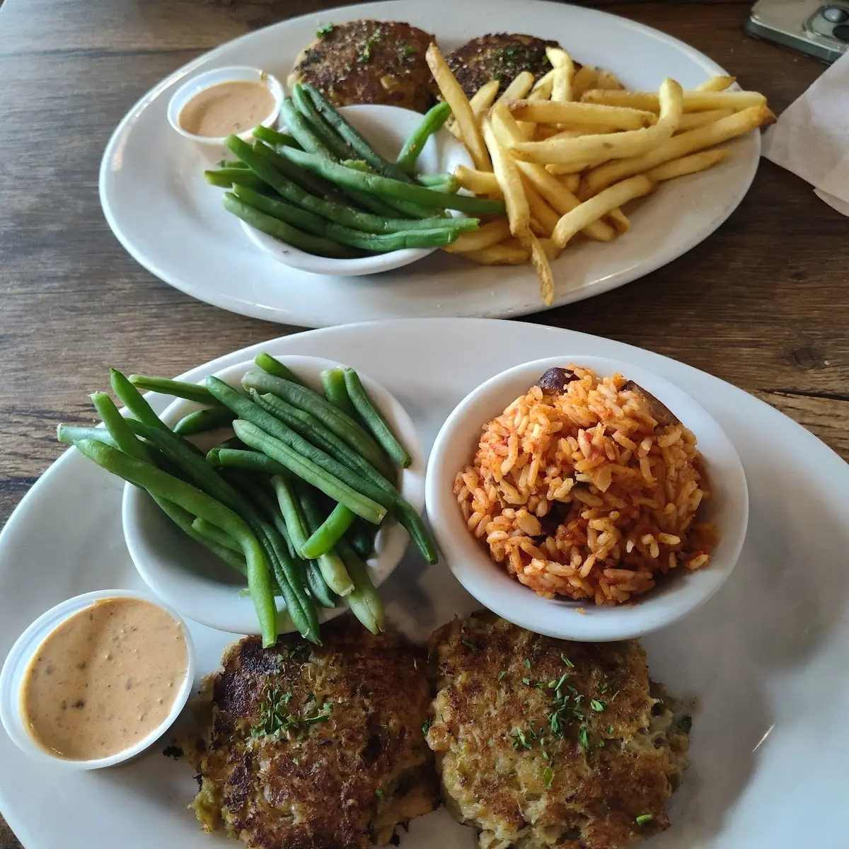 Crab Cakes WL 2 Sides
