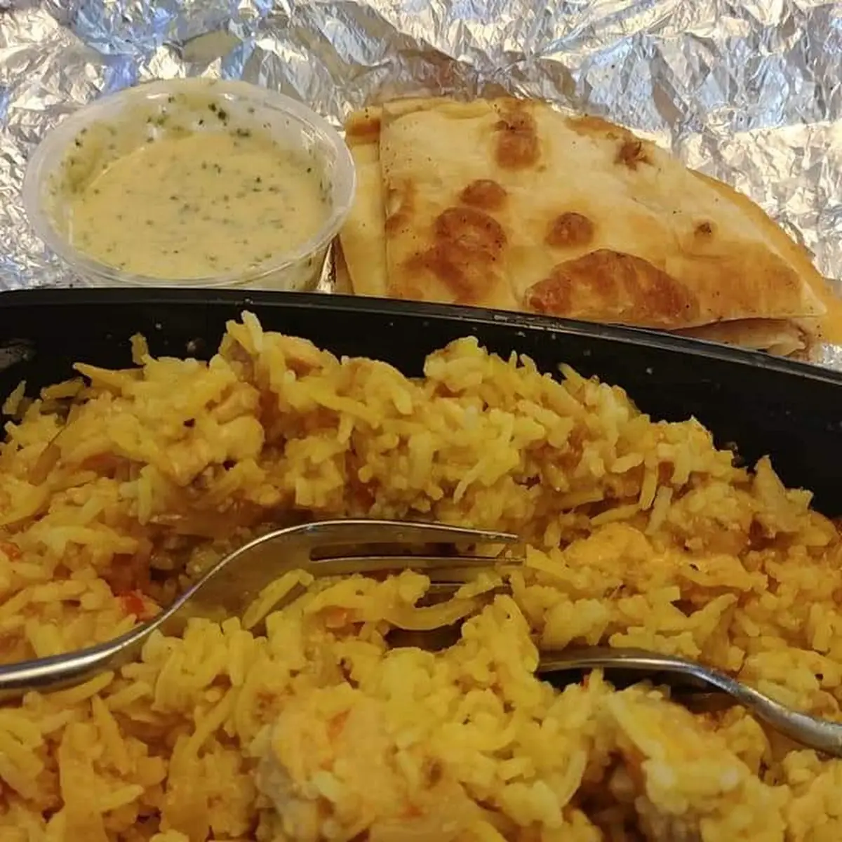 Chutney Naan Chicken Curry