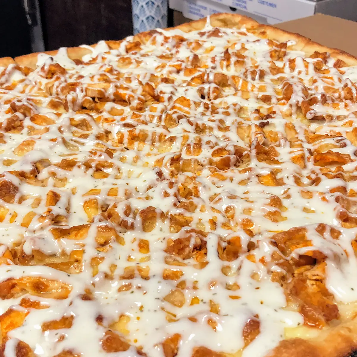 lg Buffalo Chicken Pizza