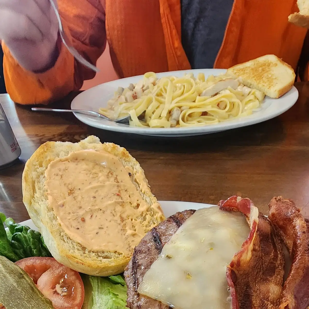 Mateo's Bourbon Bacon Burger