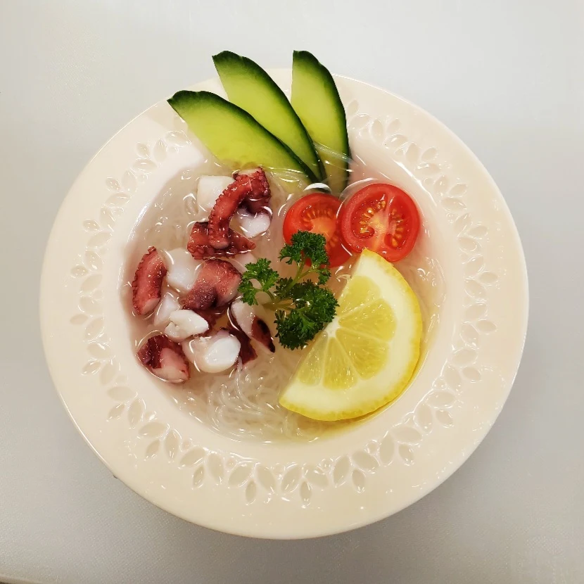Highlights, Kan Sushi In Creston