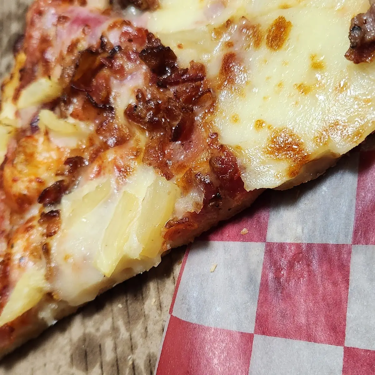 Hawaiian Pizza