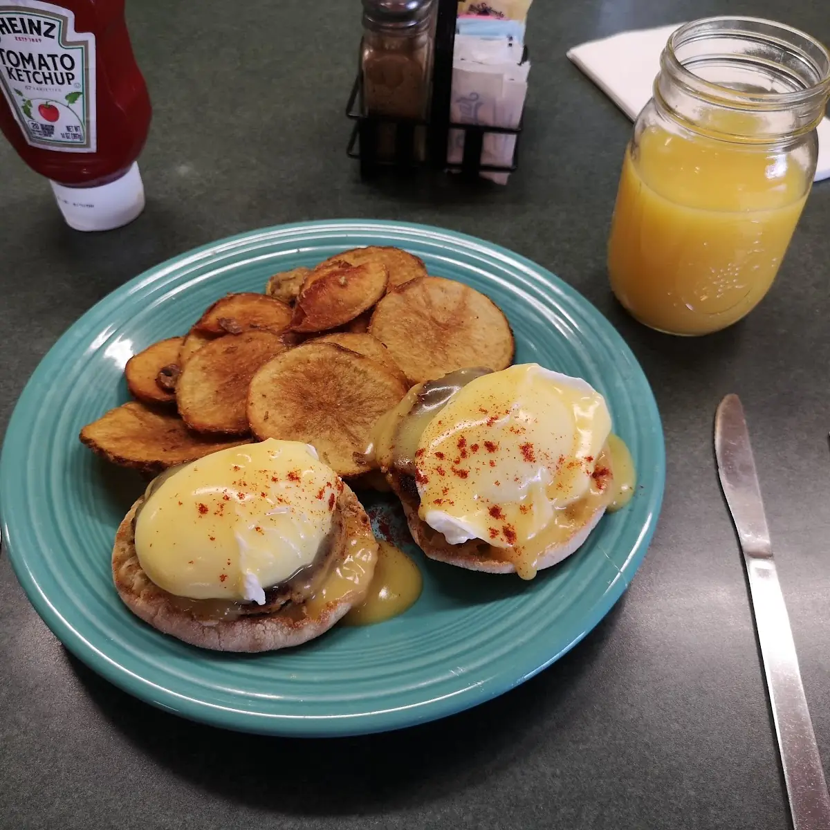 Crab Cake Benedict