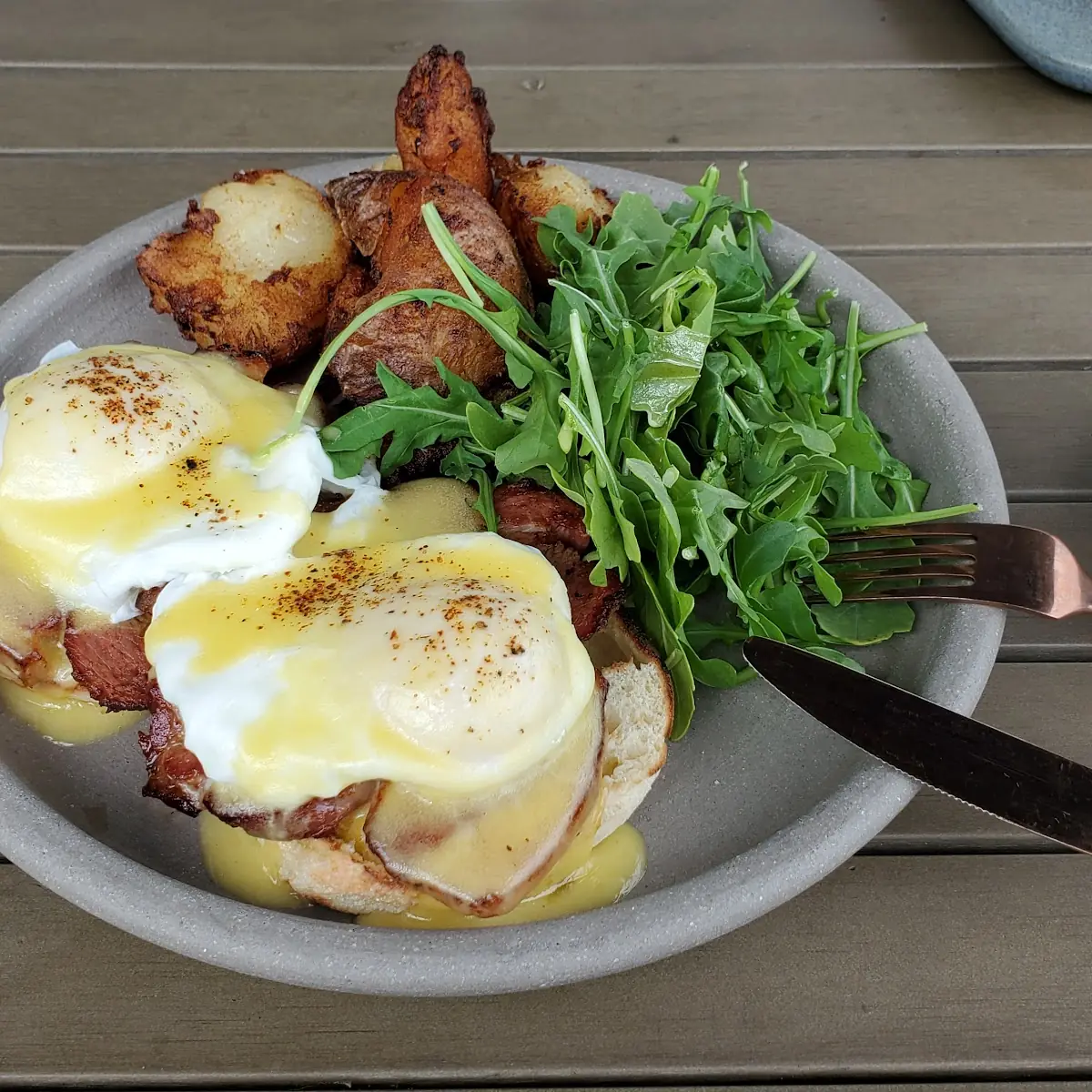 Canadian Bacon Eggs Benedict