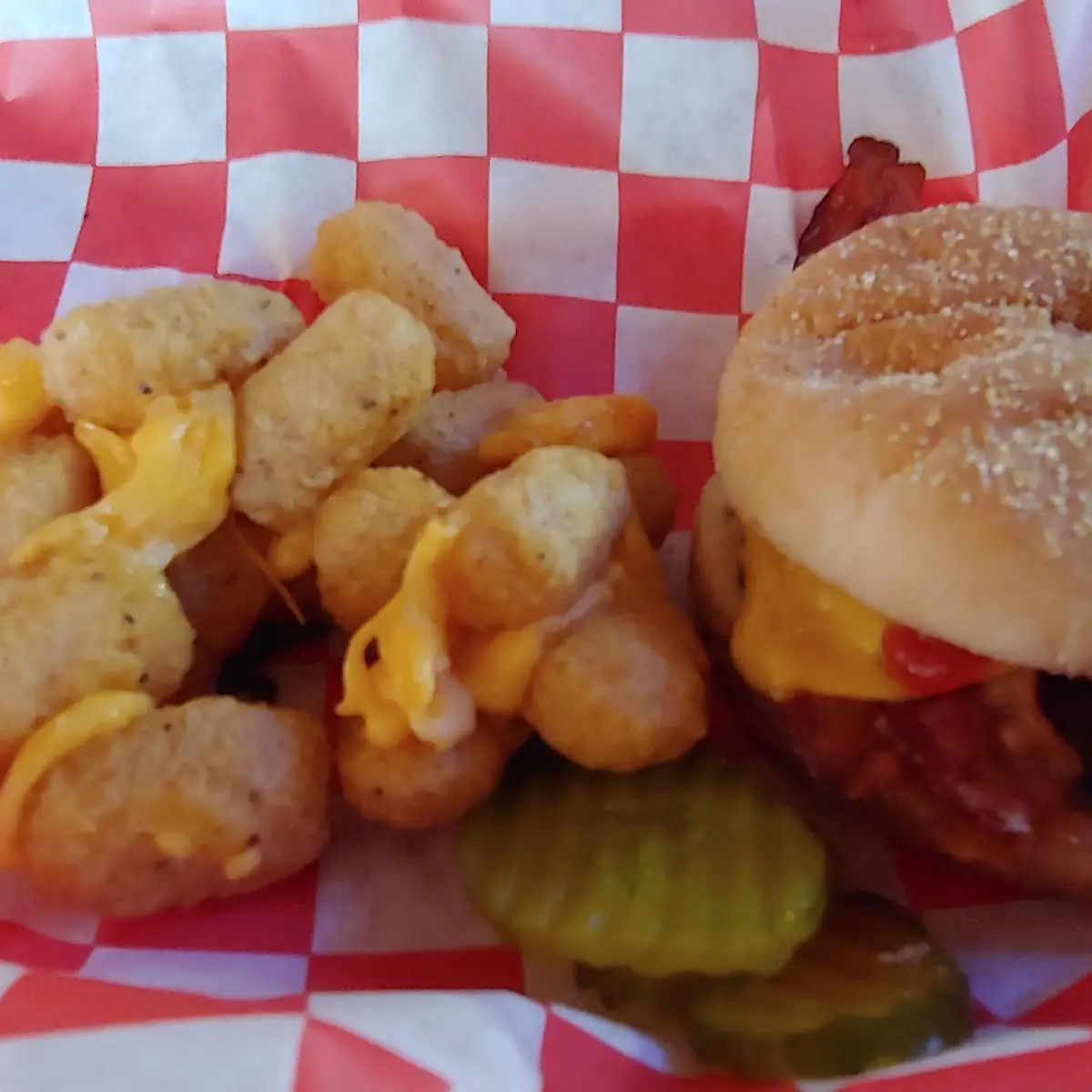 Bacon Cheeseburger w Cheese Curds