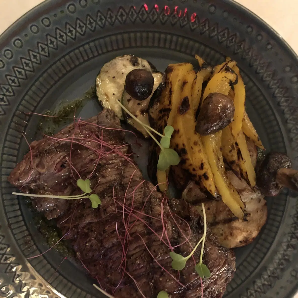 Skirt Stake with Grilled Veggies
