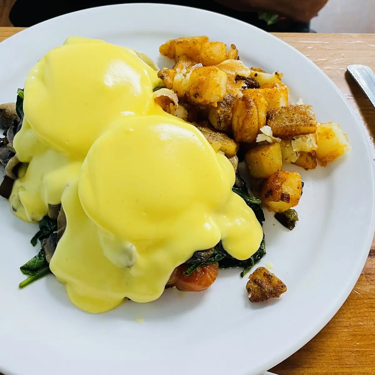 Crab Benedict
