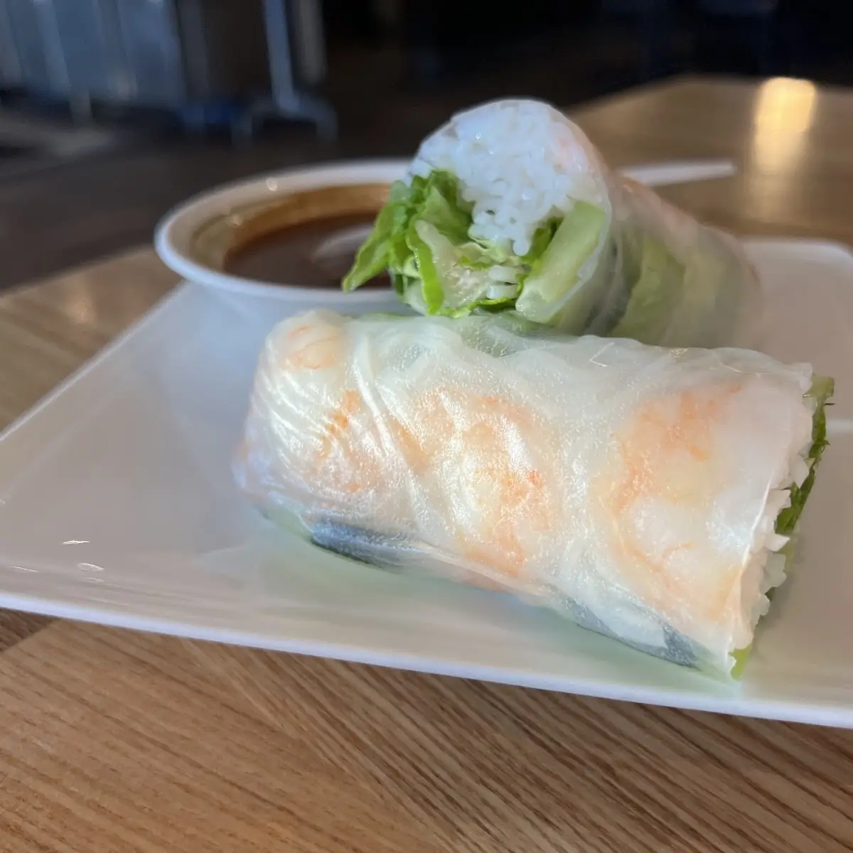 Fresh Shrimp Spring Rolls