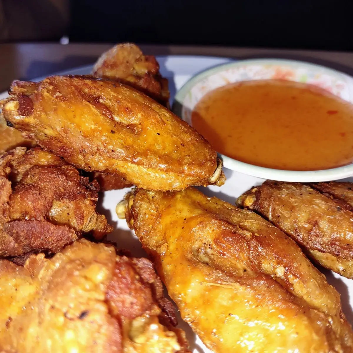 Chicken Wings and Sauce