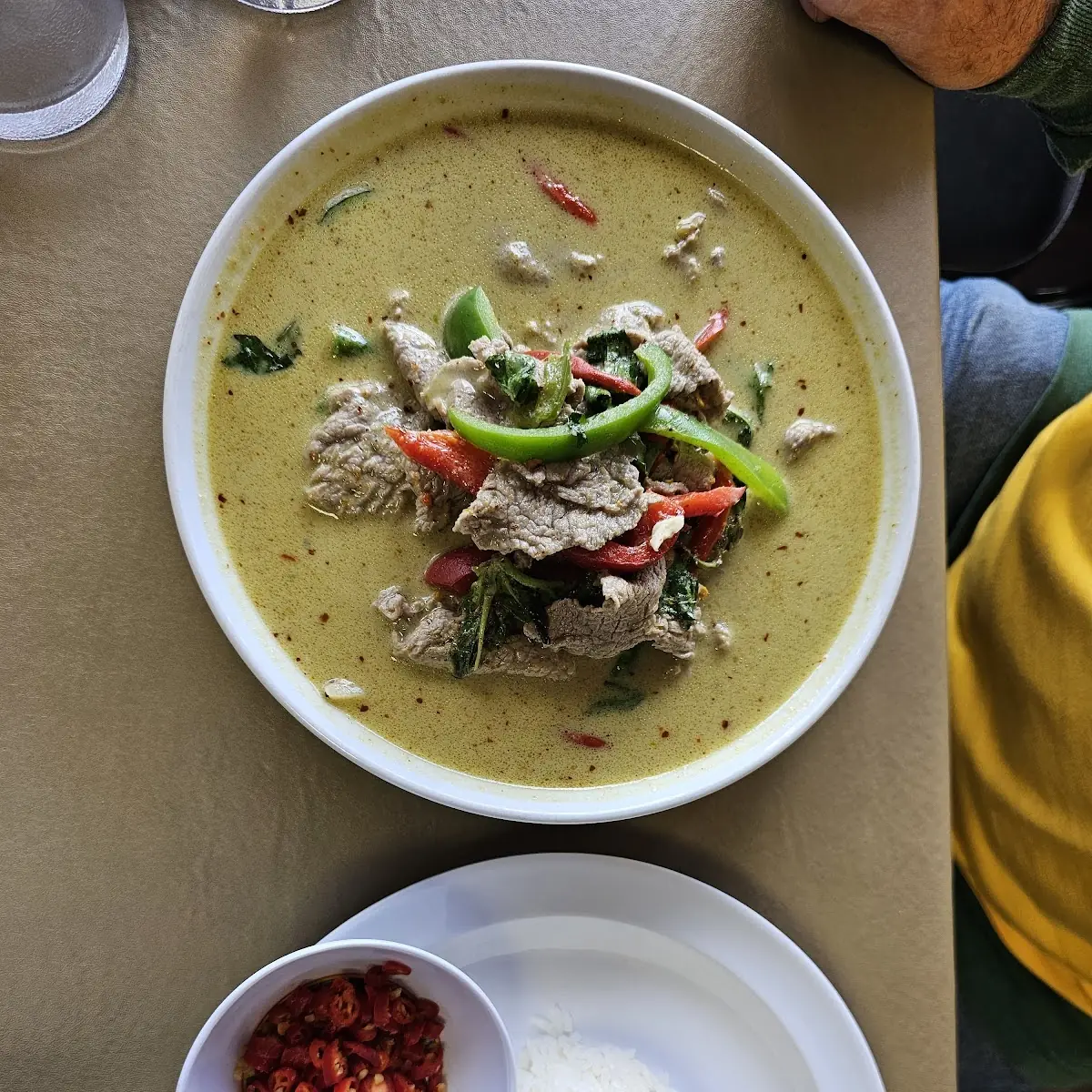 Green Curry Eith Fresh Thai Chilies