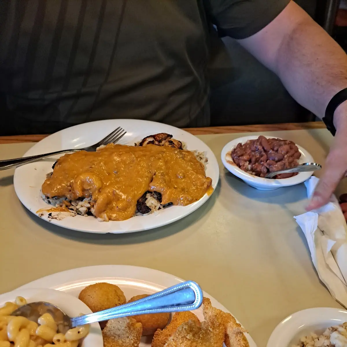 Fried Catfish with Mac and Cheese