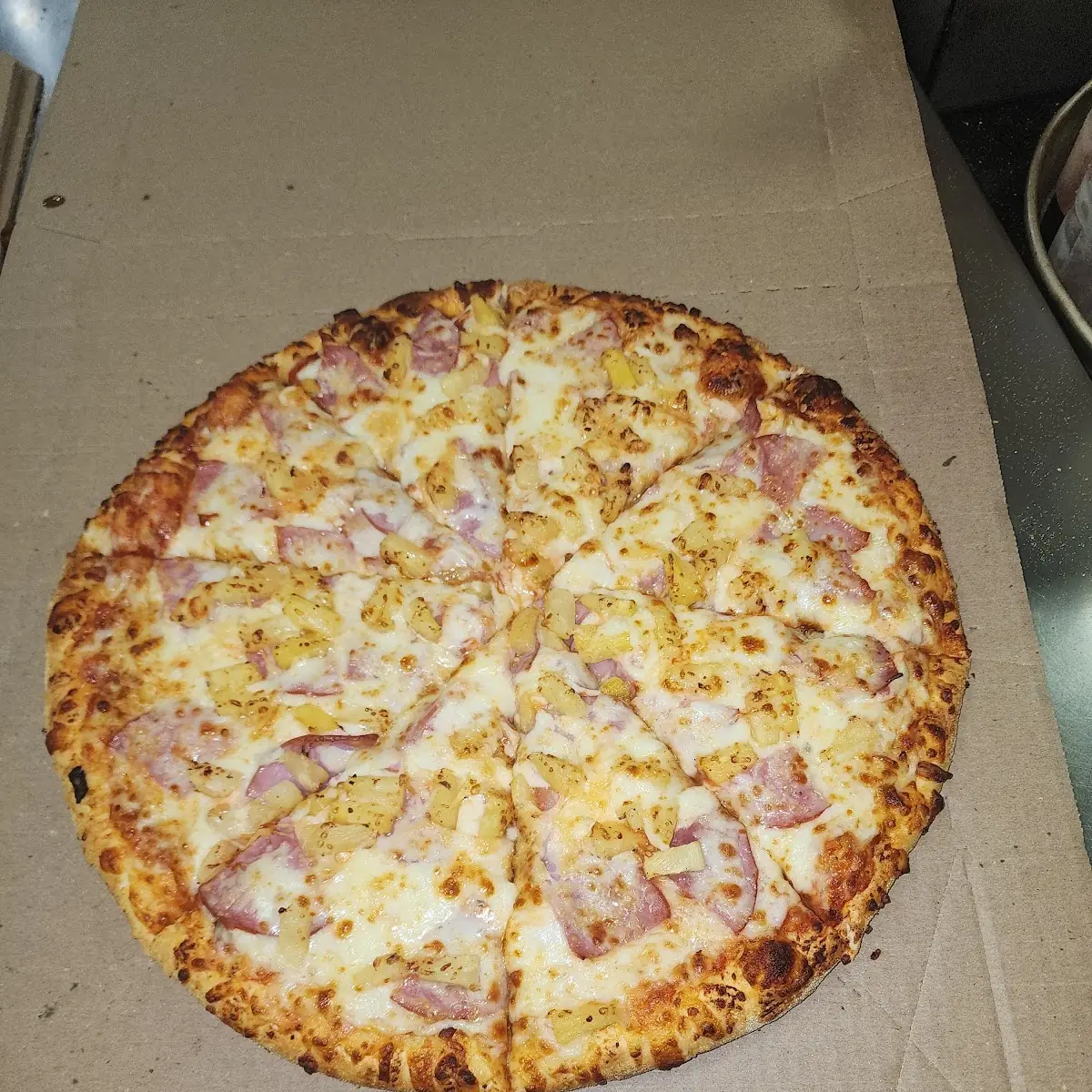 Hawaiian Pizza