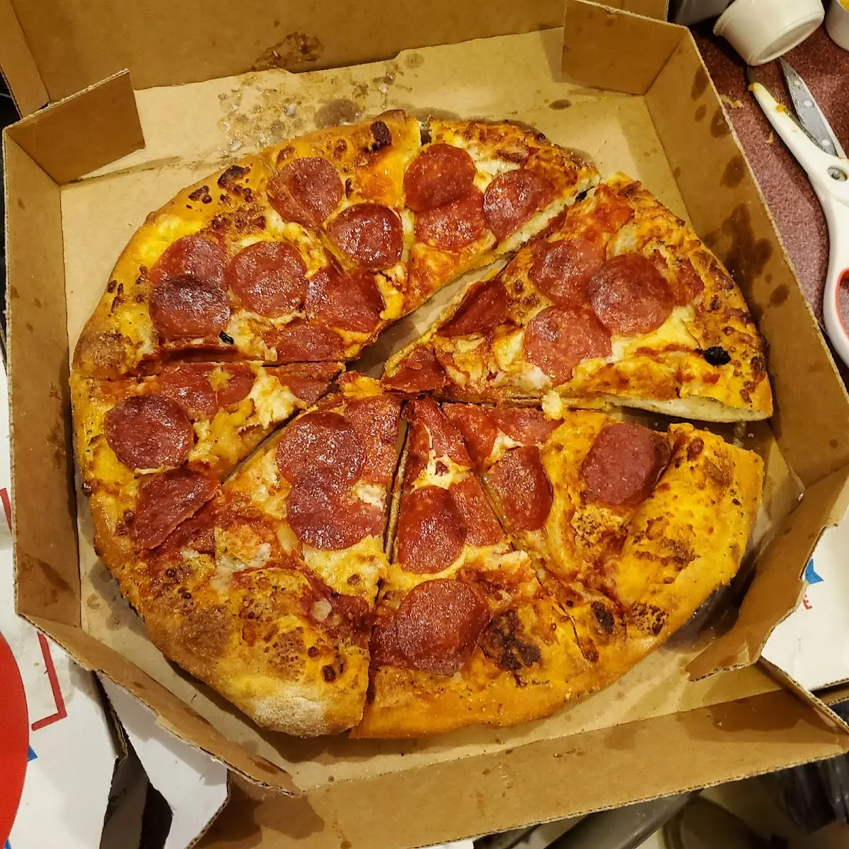 Medium Pepperoni Pizza