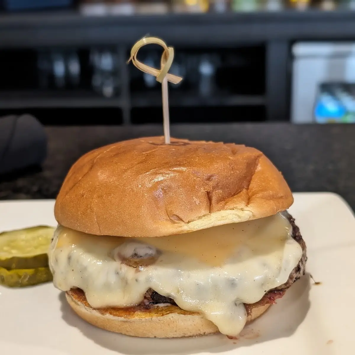 Garlic Three Cheese Burger