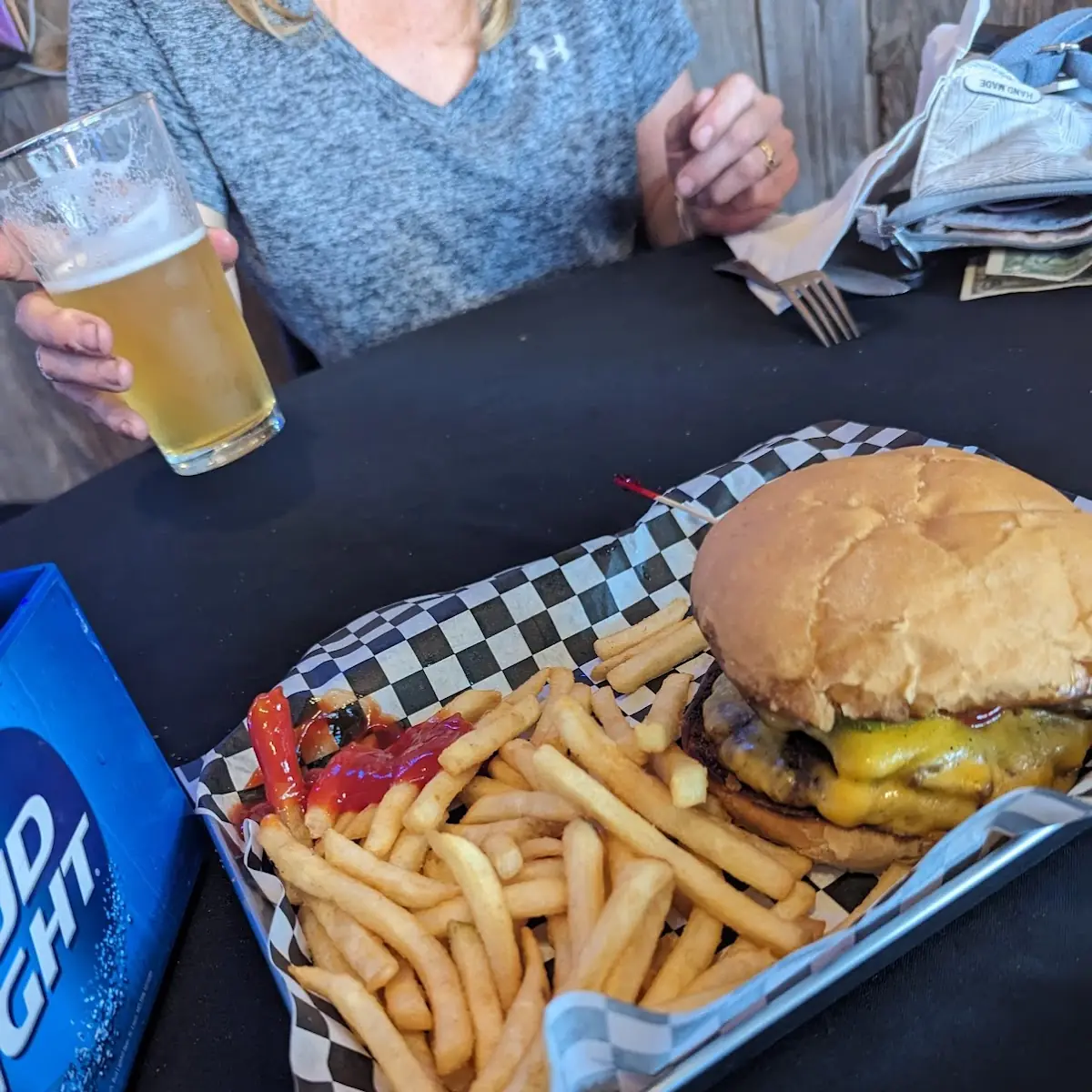 Bacon Cheeseburger