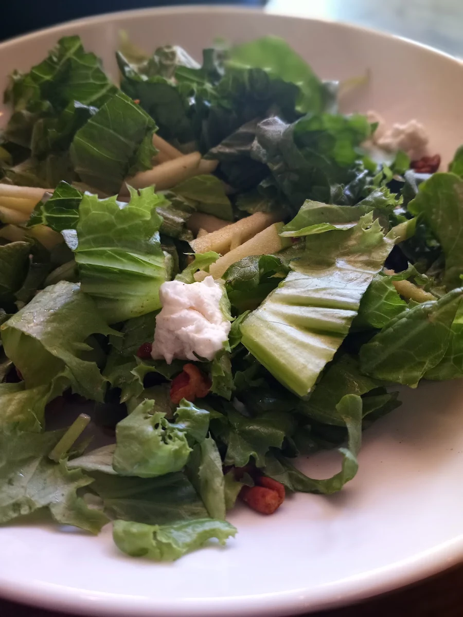Walk House Salad