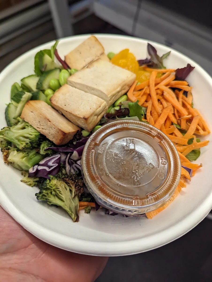 Sesame Ginger Salad