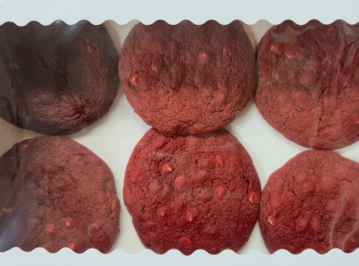 Red Velvet Cookie