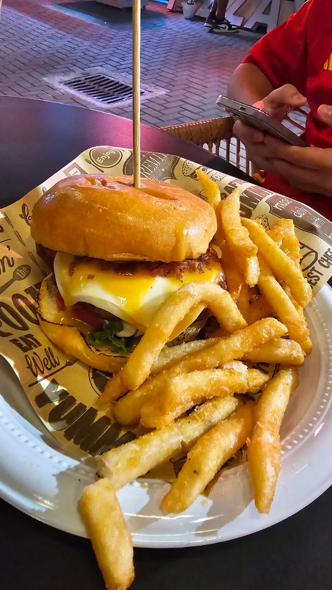 Chicken Crispy Burger