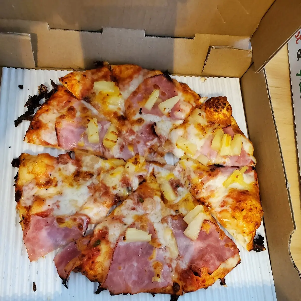 Hawaiian Pizza