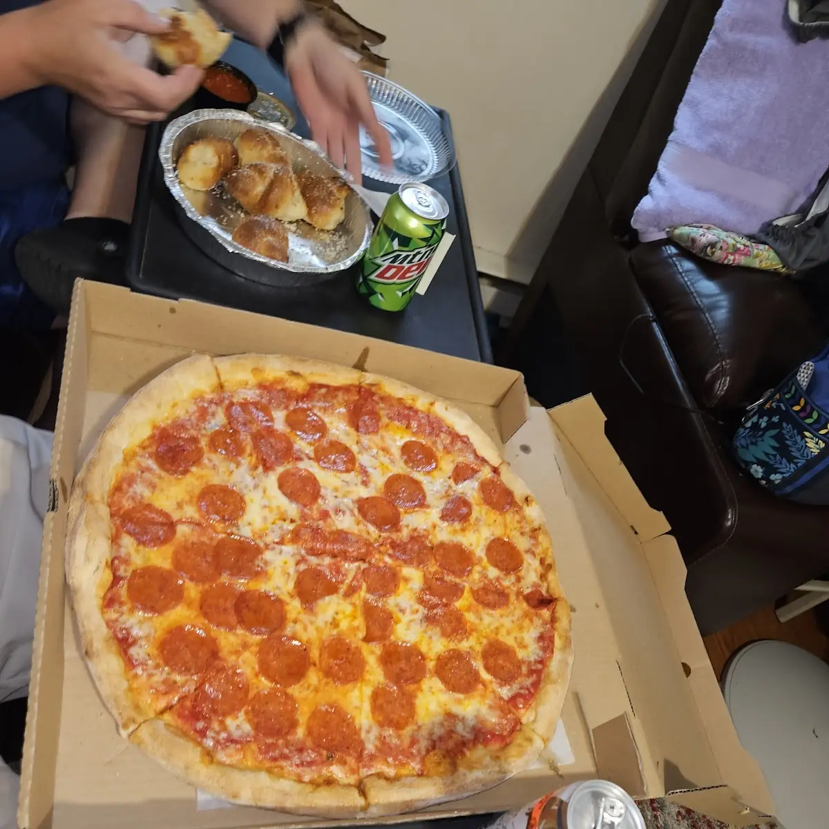 Pepperoni Pizza Extra Cheese Pizza