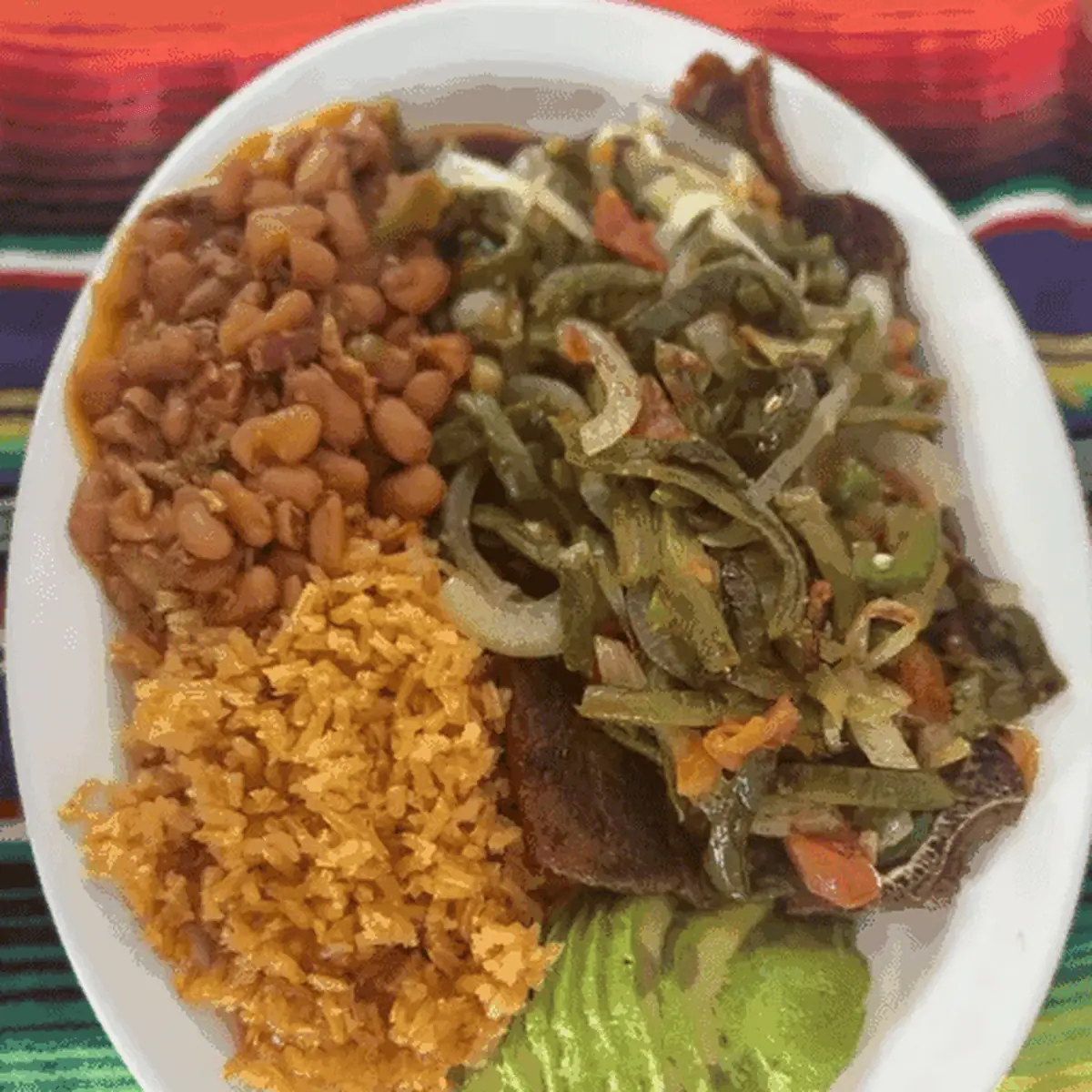 4 Plato Mexicano