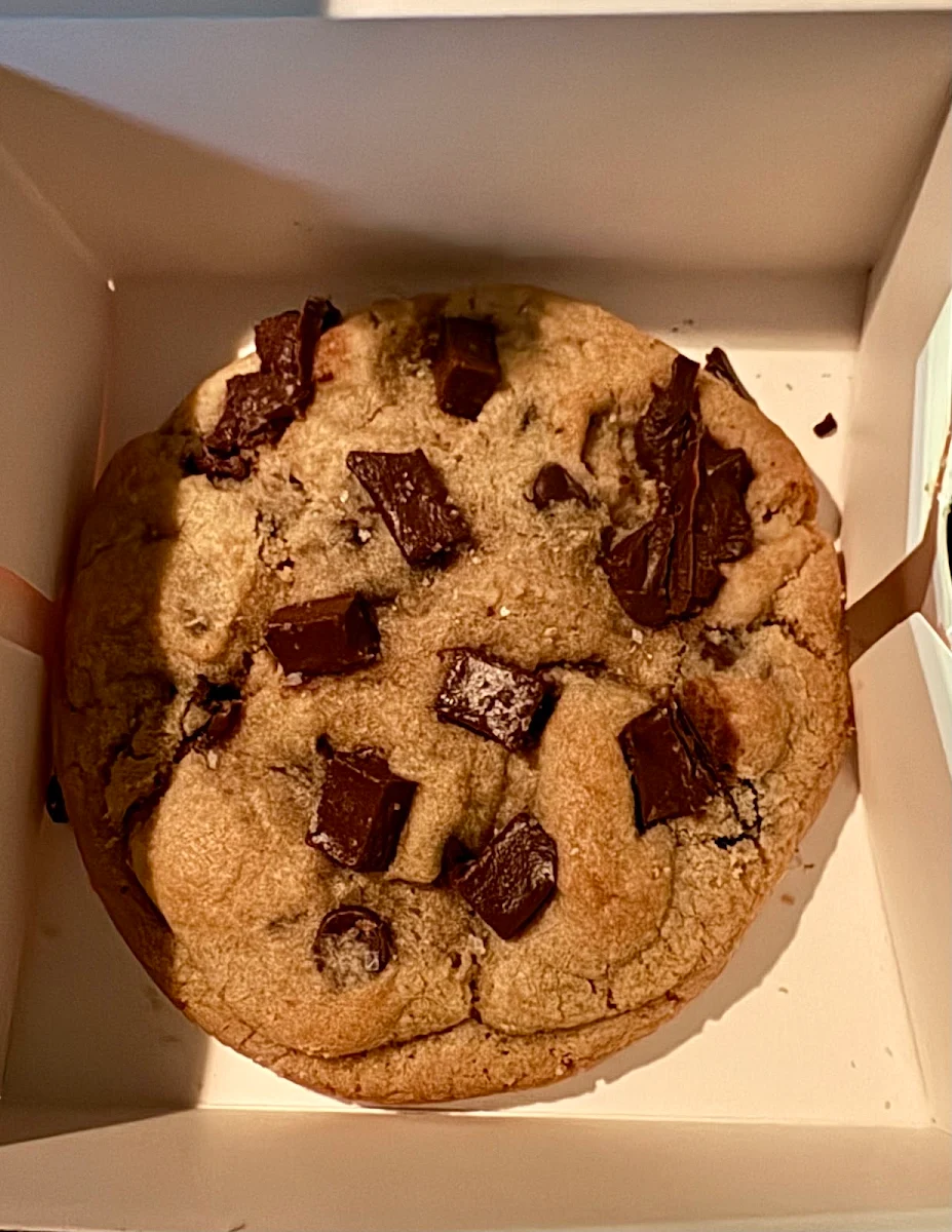 Chocolate Chip Cookie