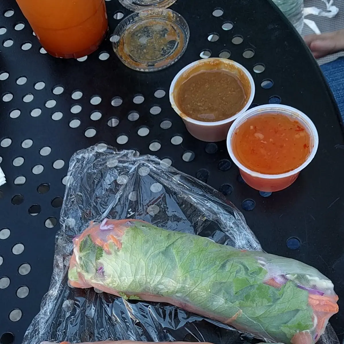 Smoke Salmon Roll