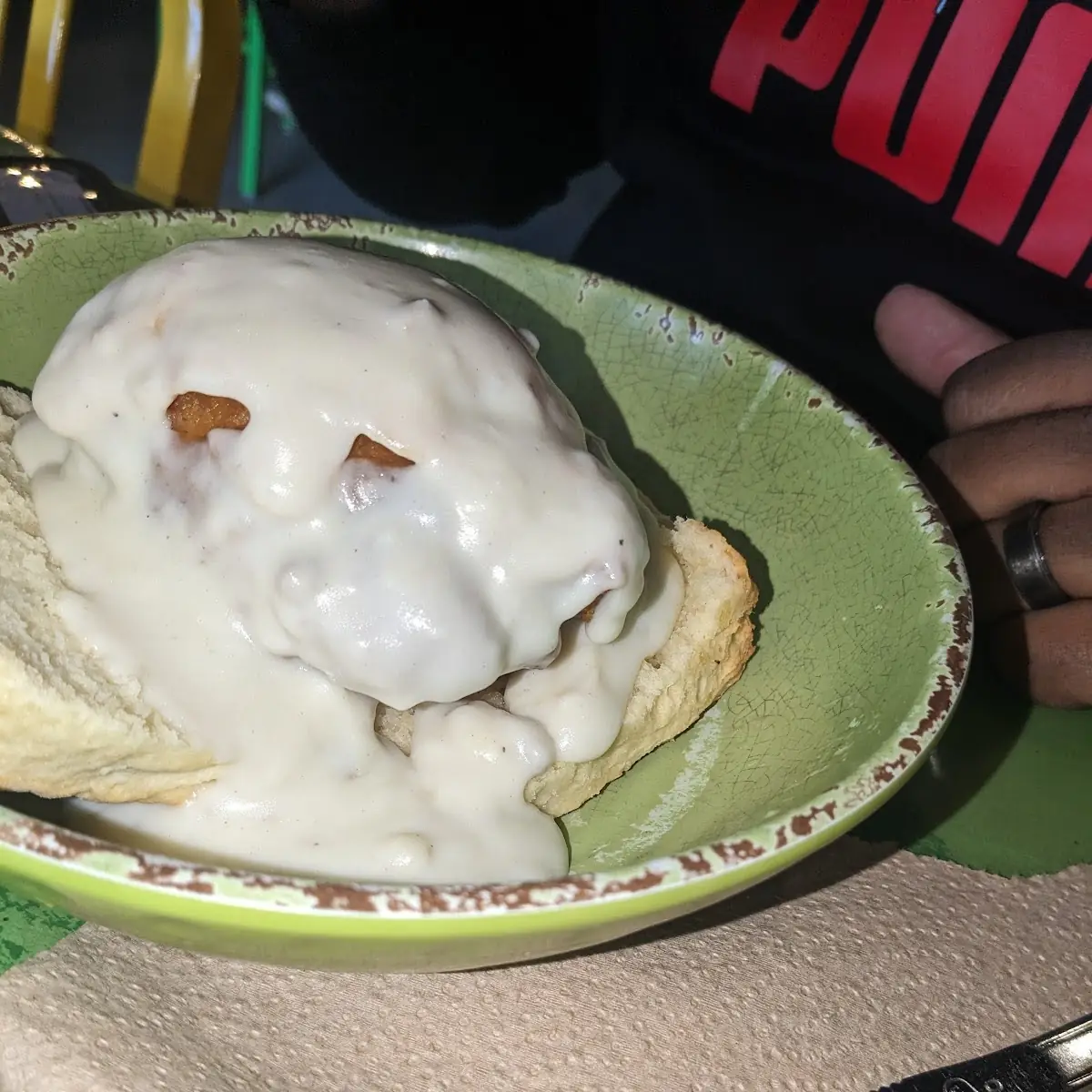 Biscuits & Gravy Bowl