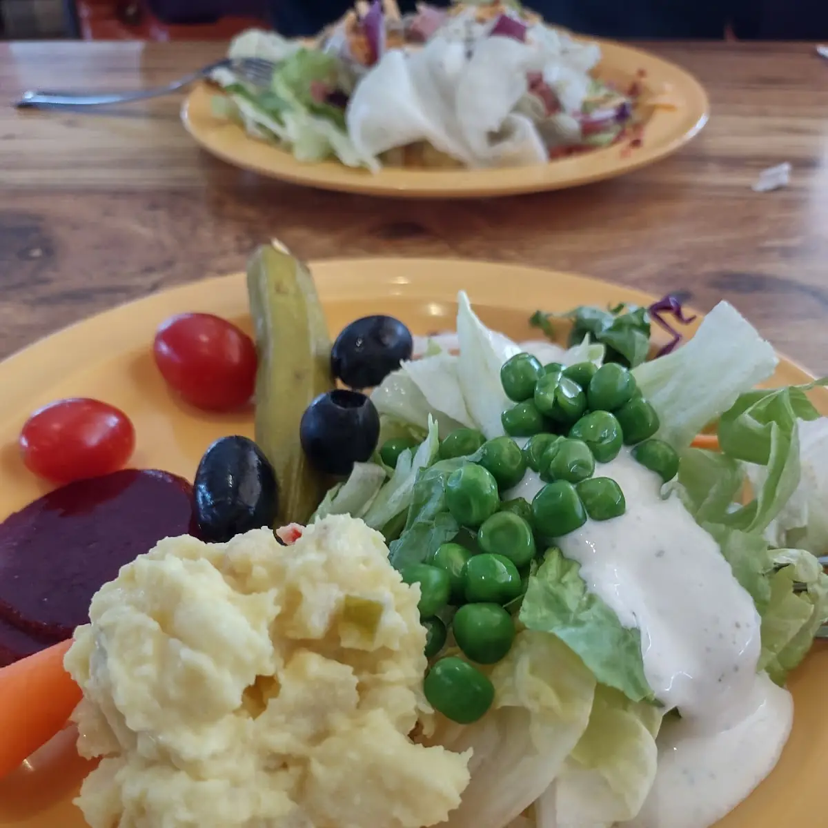 Salad Bar Buffet Vegetable Choices