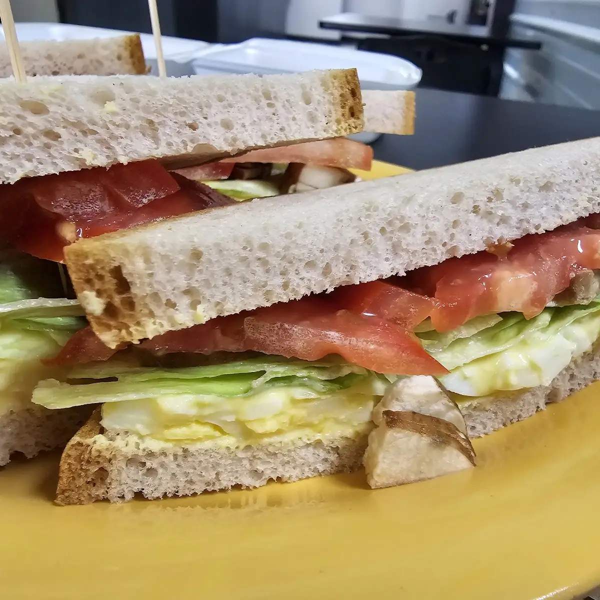 California Club Tomato Basil Wrap