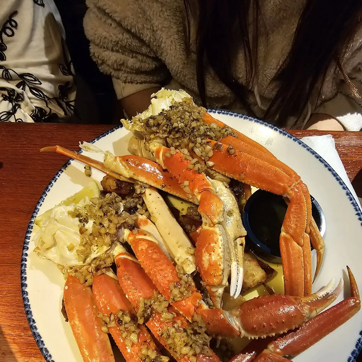 Snow Crab Legs with Garlic