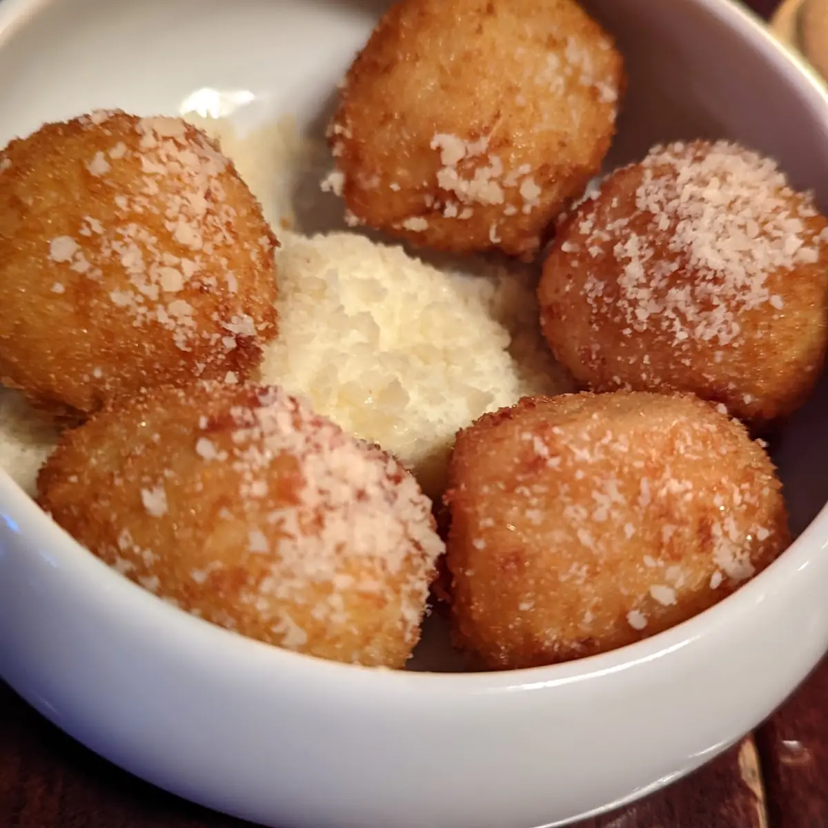 Mac and Cheese Bites