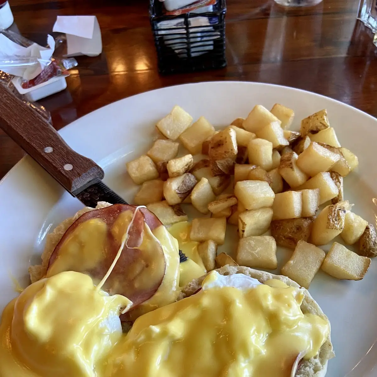 Eggs Benedict