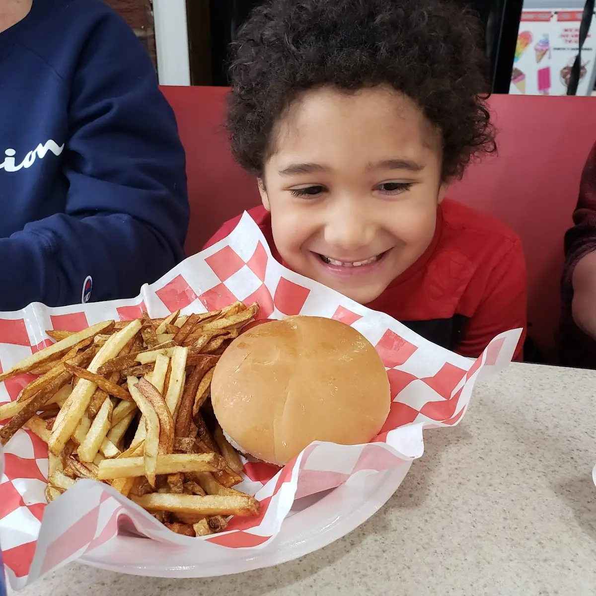 Kids Cheeseburger