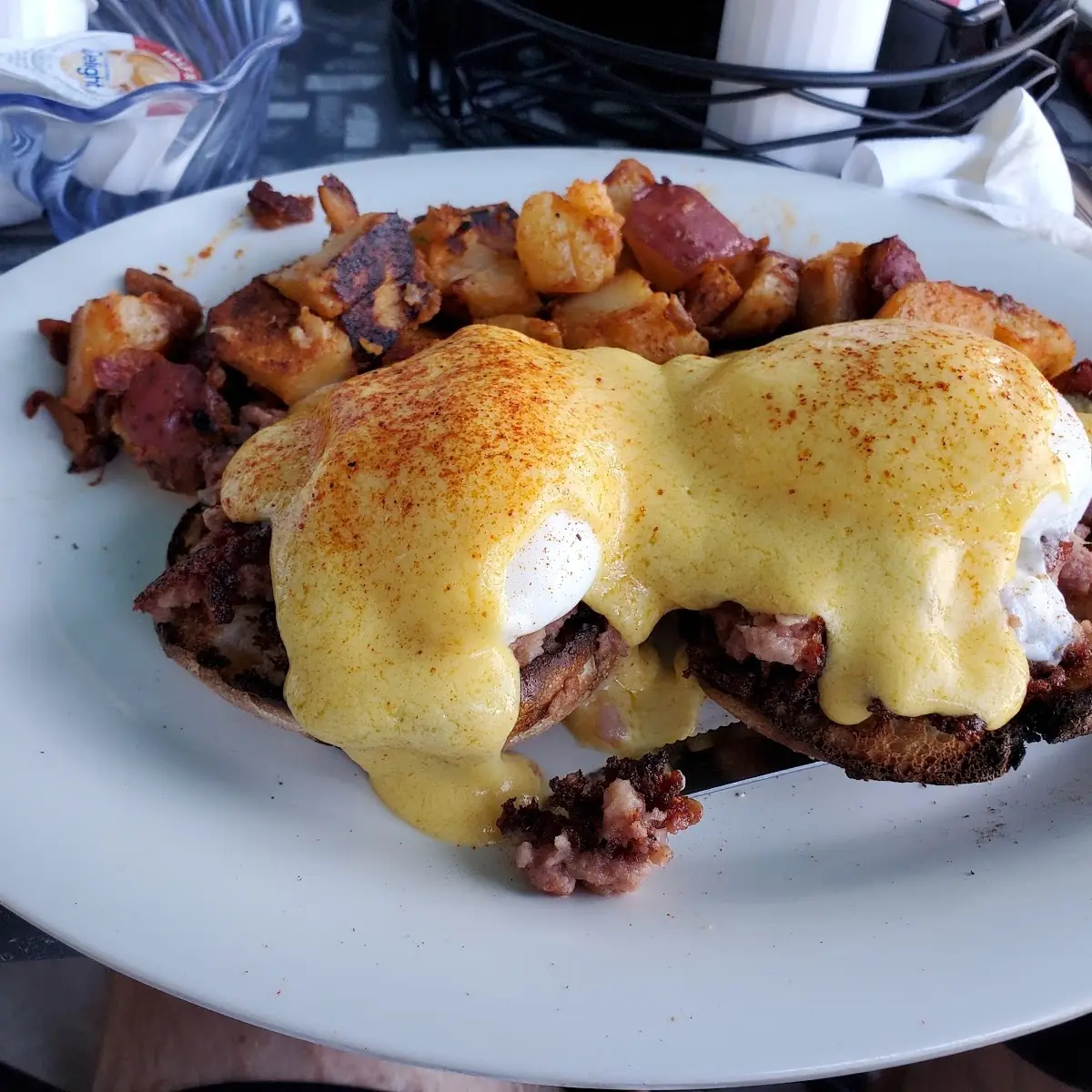 Eggs Benedict