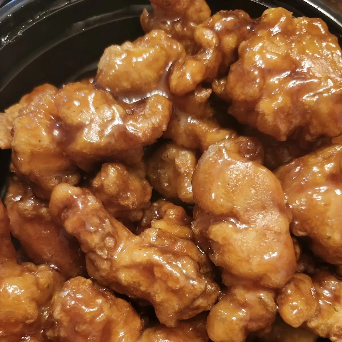 T8. Broccoli Chicken & Black Pepper Chicken