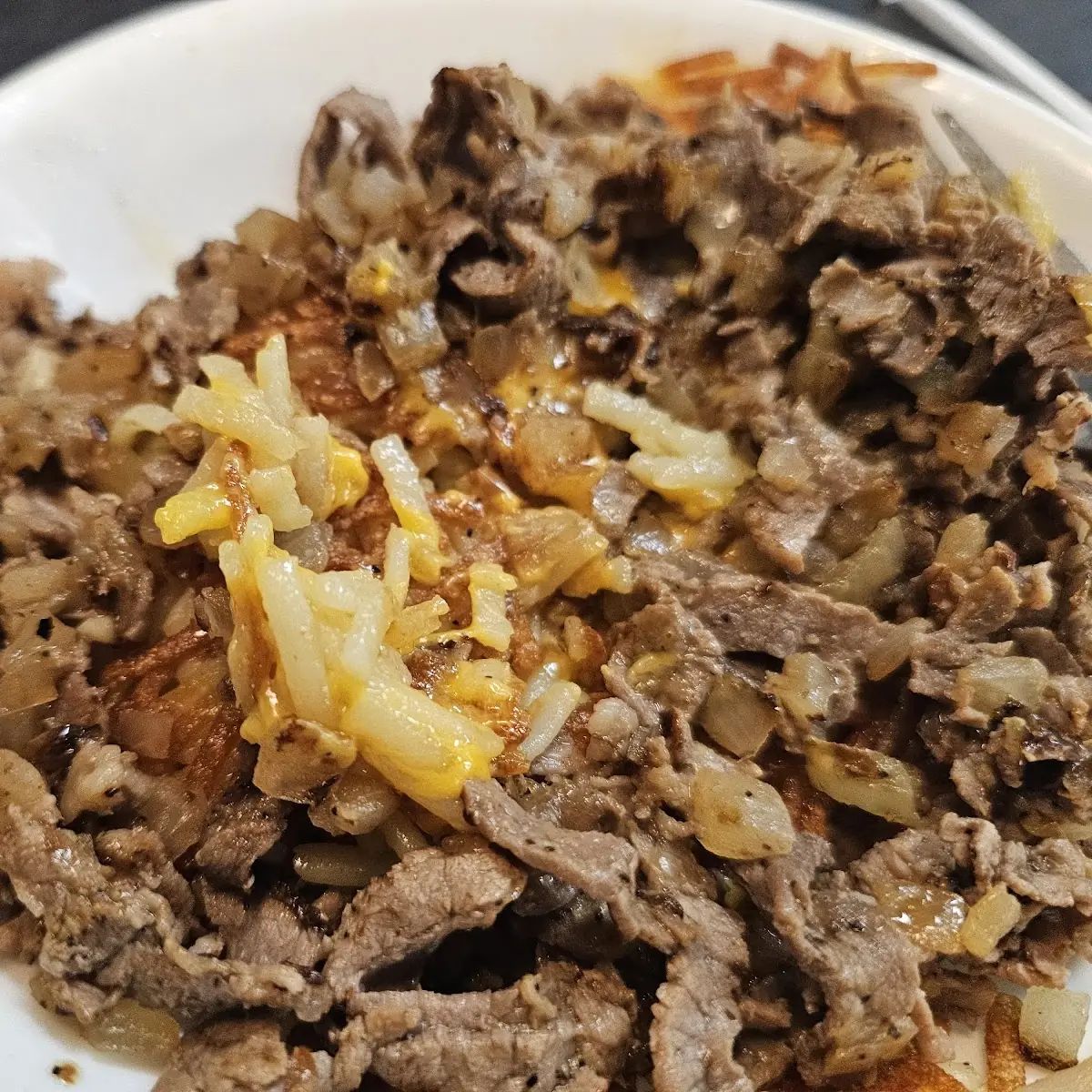 Philly Cheesesteak Hashbrown Bowl