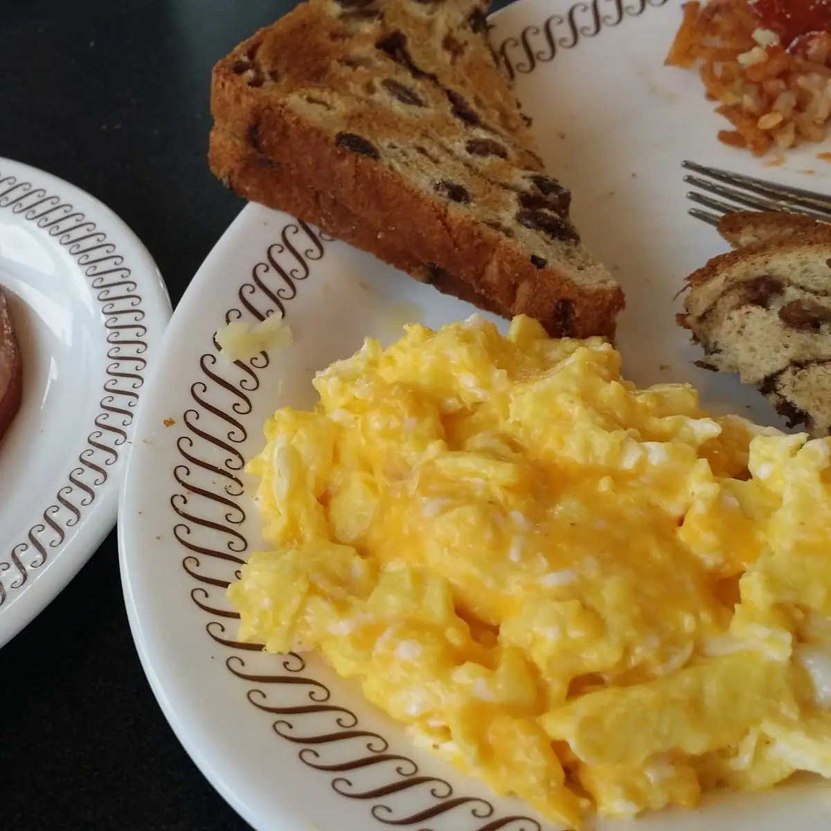 Cheese N' Eggs with Raisin Toast