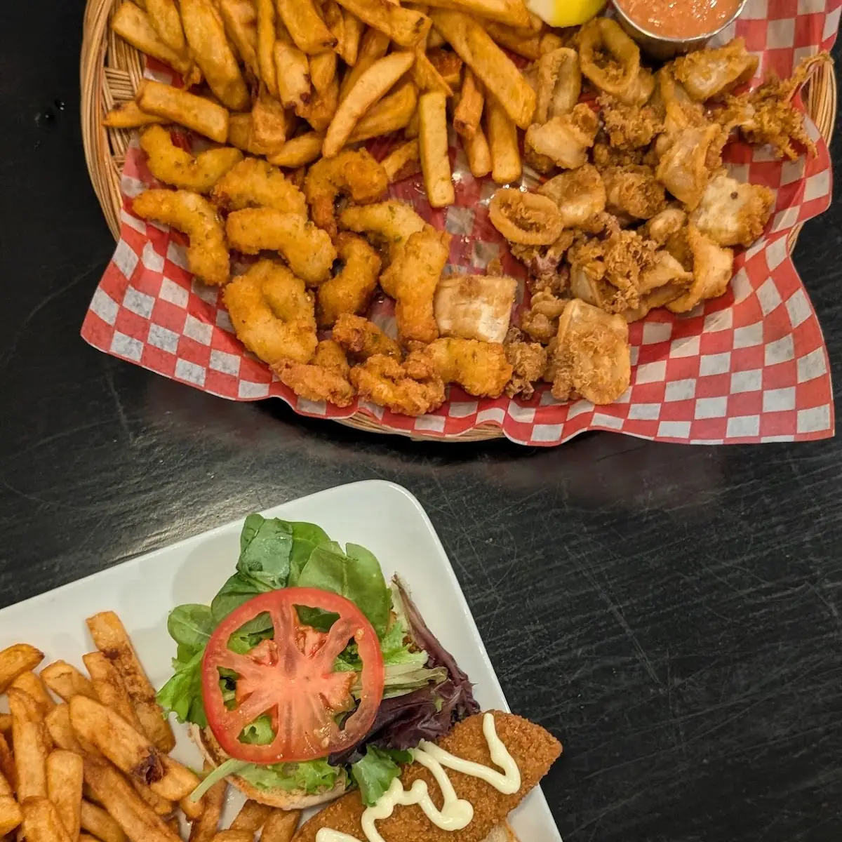 Perch Fillet Burger, Fat Les on King