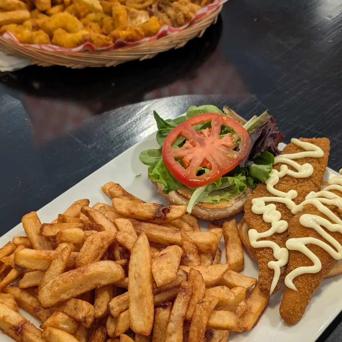 Portion of Fries on the Side, Fat Les on King