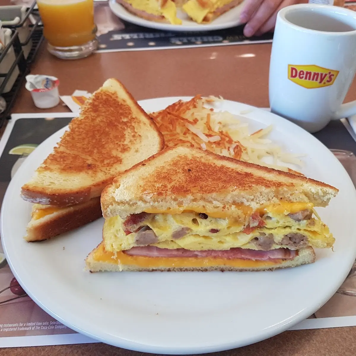 My Hammy & Cheese Omelette