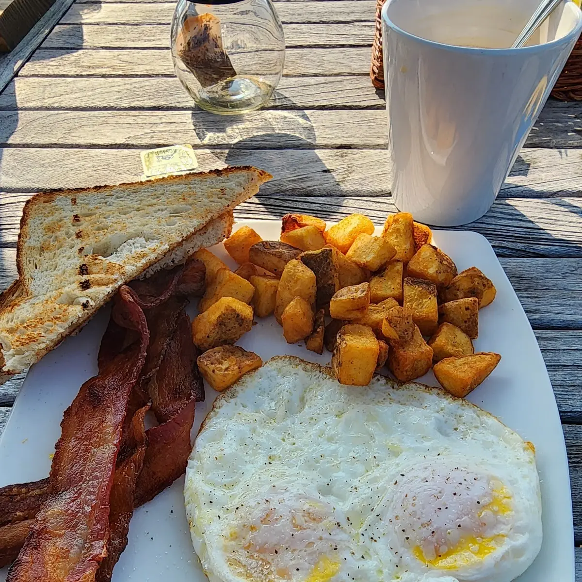 Eggs Bacon and Toast