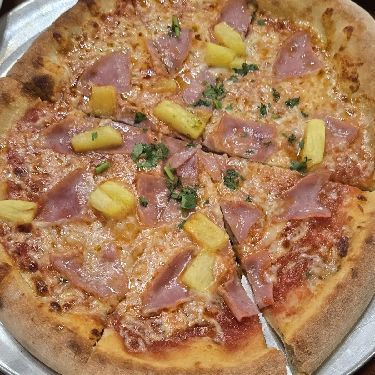 Hawaiian Pizza
